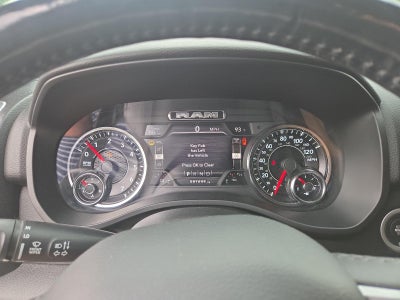 2020 RAM 1500 Big Horn 4x4 Crew Cab 5'7" Box