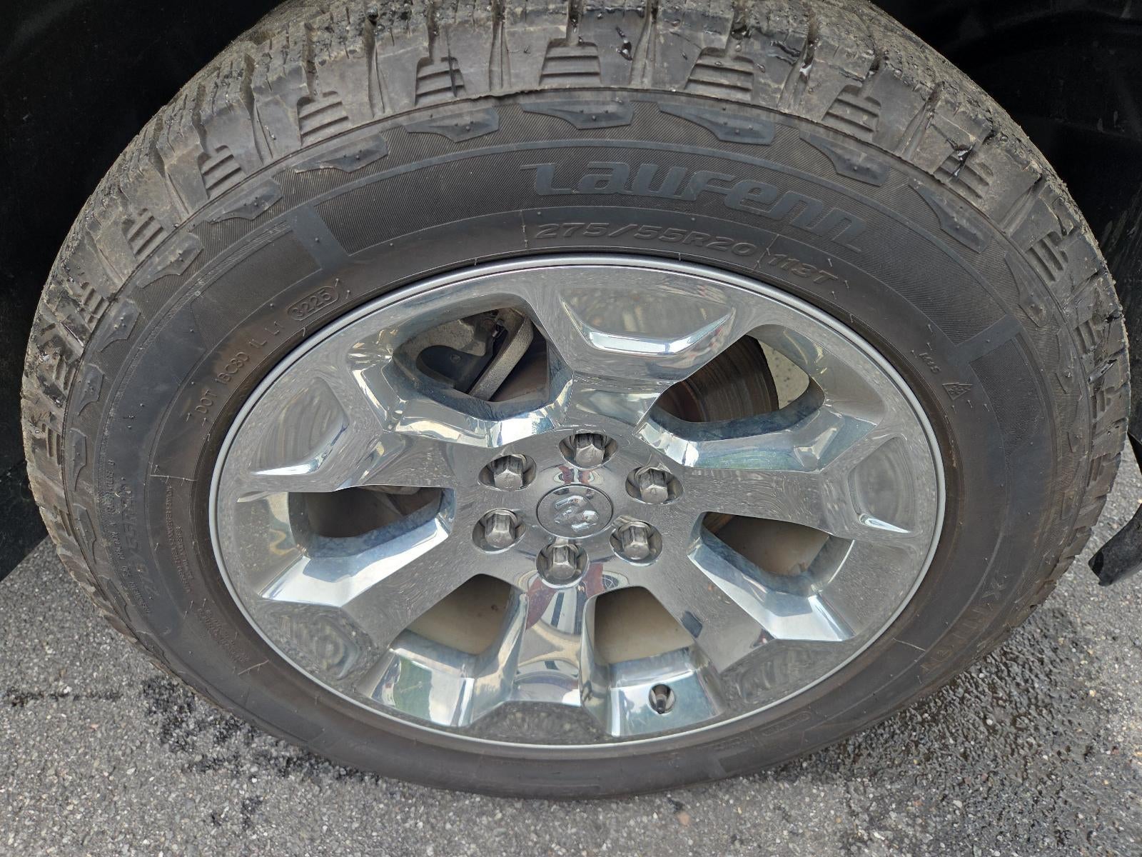 2020 RAM 1500 Big Horn 4x4 Crew Cab 5'7" Box