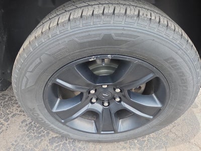2020 RAM 1500 Big Horn 4x4 Crew Cab 5'7" Box
