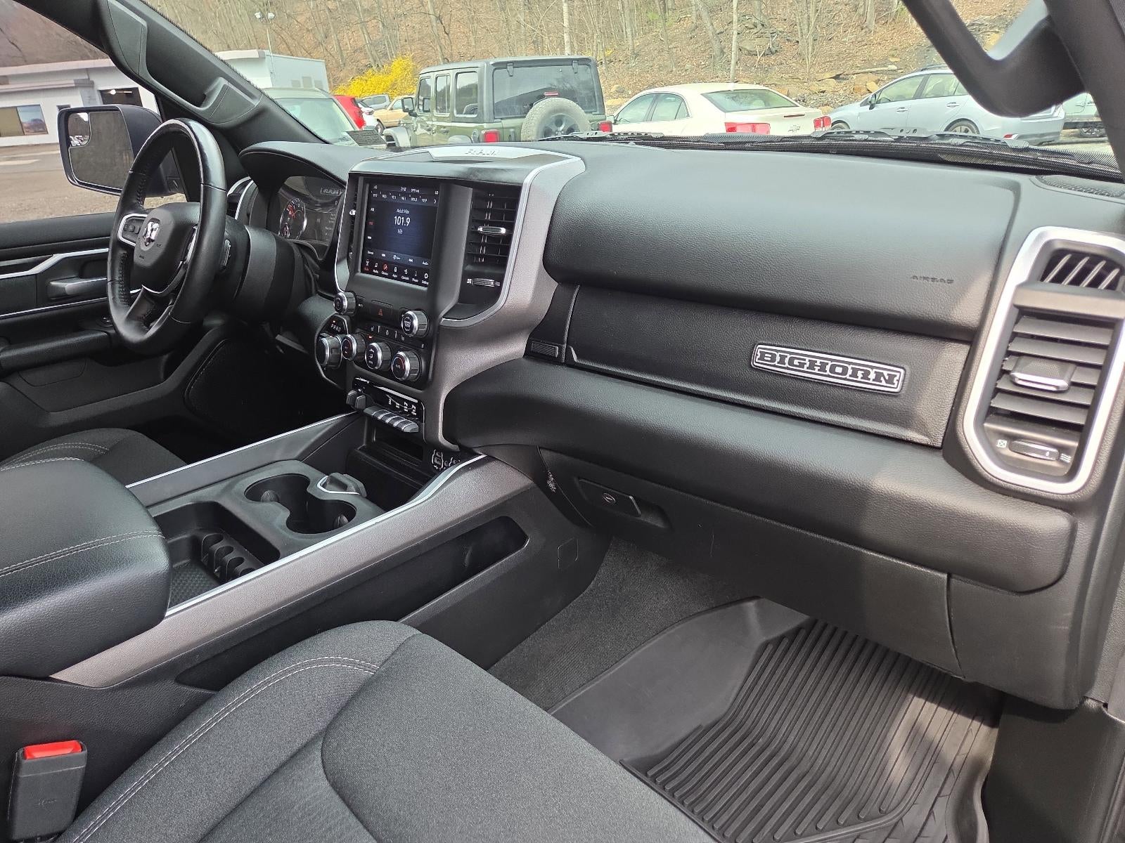 2020 RAM 1500 Big Horn 4x4 Crew Cab 5'7" Box