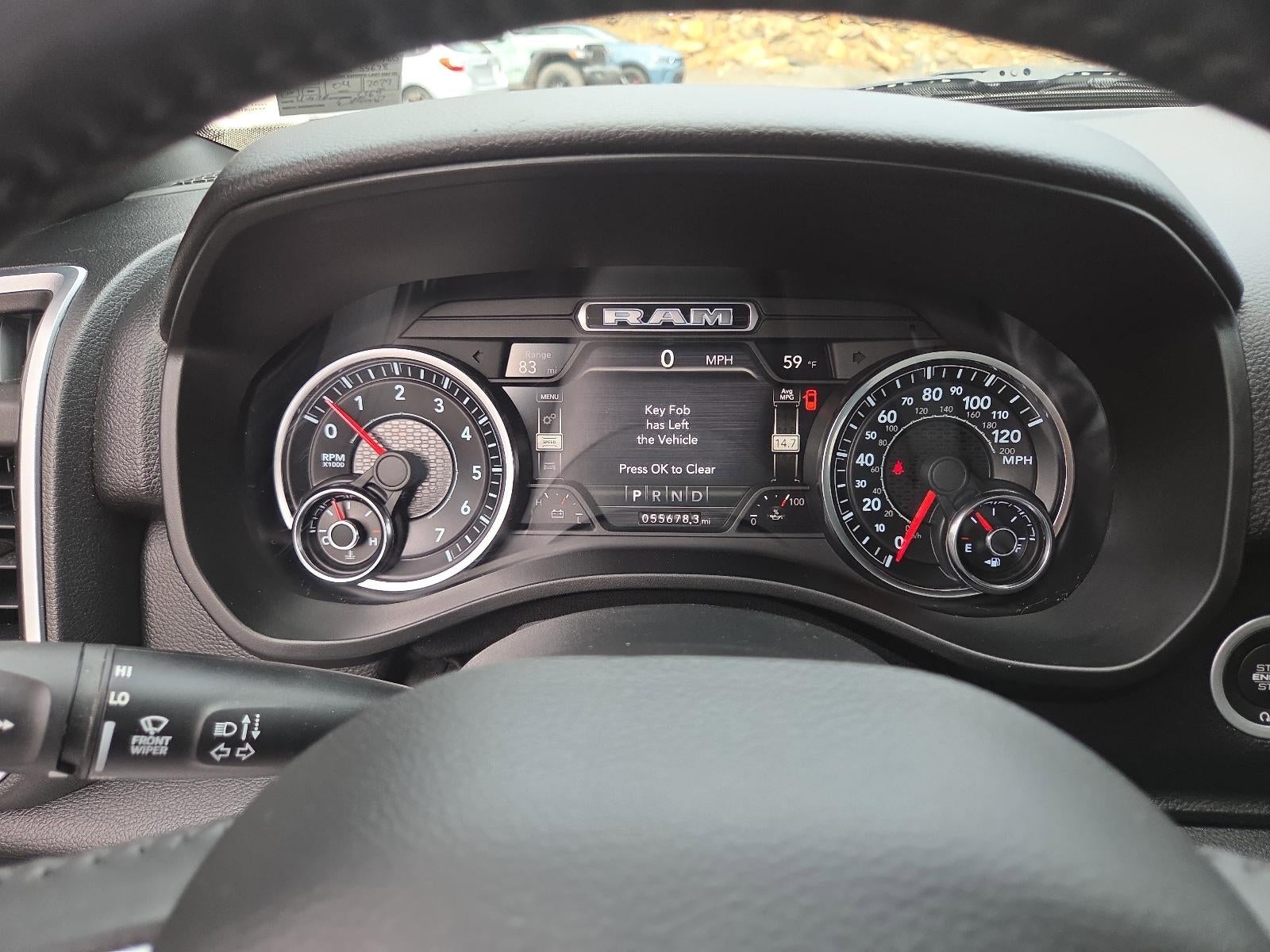2020 RAM 1500 Big Horn 4x4 Crew Cab 5'7" Box