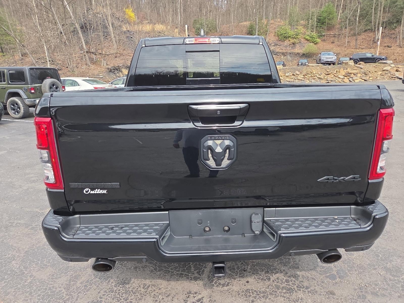 2020 RAM 1500 Big Horn 4x4 Crew Cab 5'7" Box