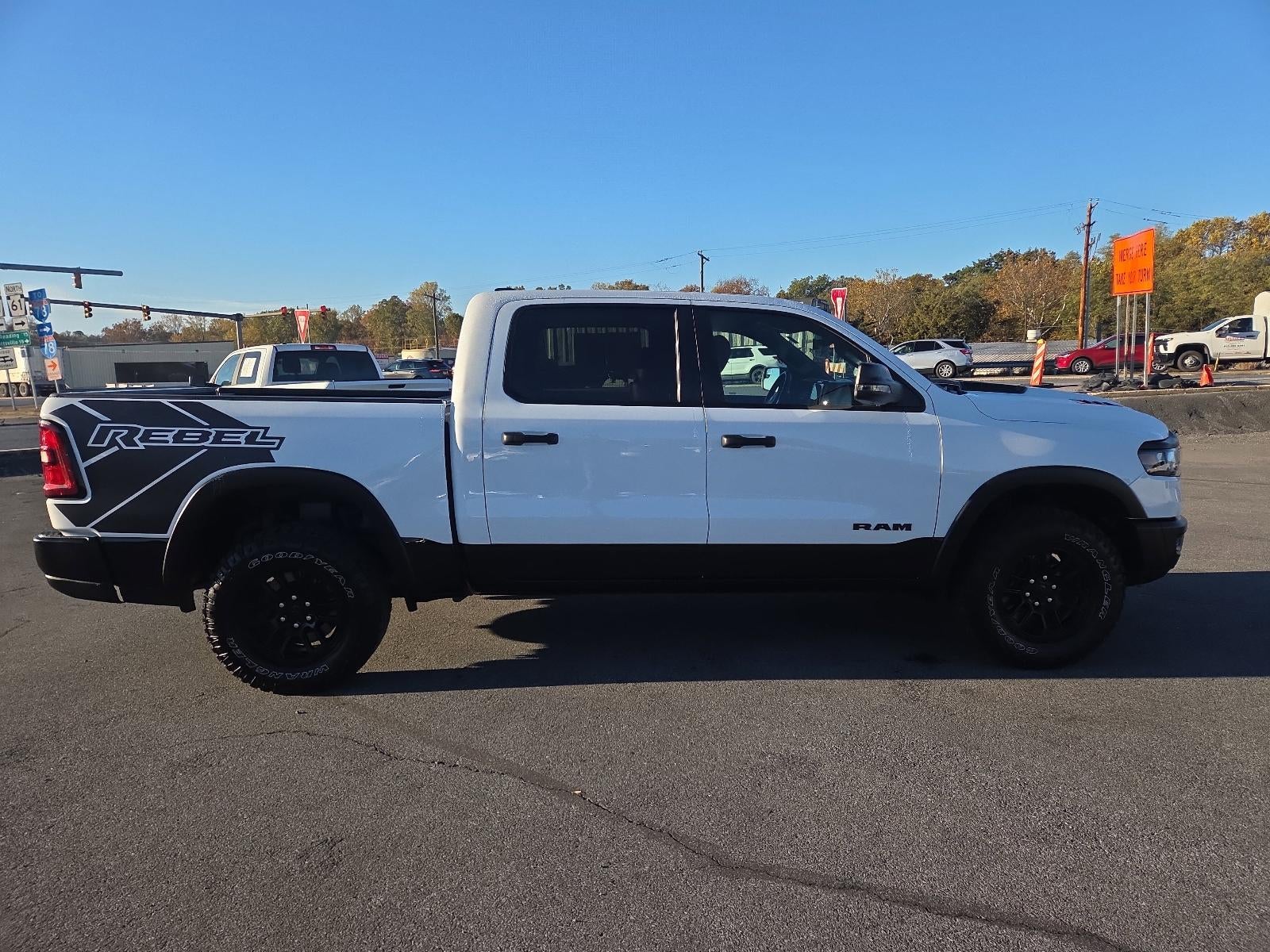 2025 RAM 1500 Rebel 4x4 Crew Cab 5'7" Box