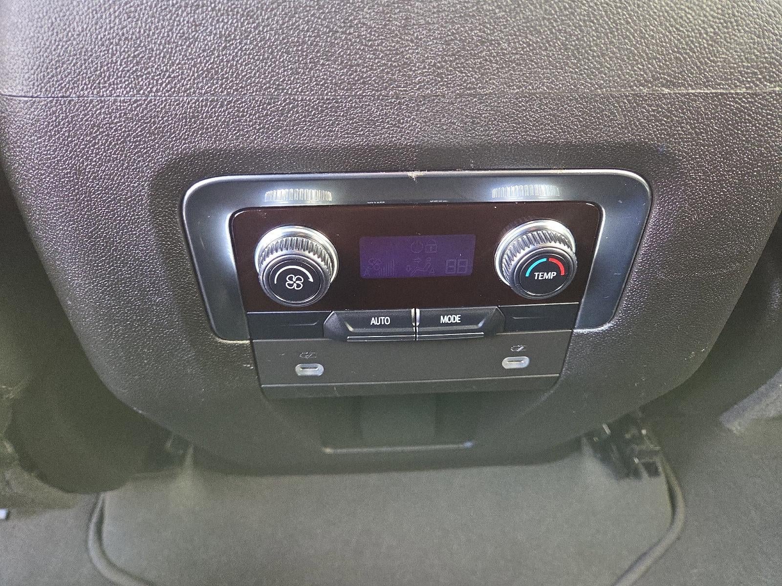 2024 GMC Yukon 4WD 4dr SLT