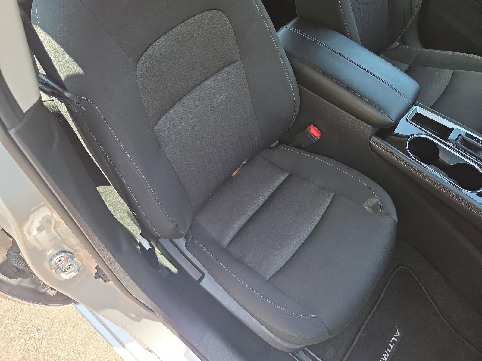 2023 Nissan Altima 2.5 SV Sedan