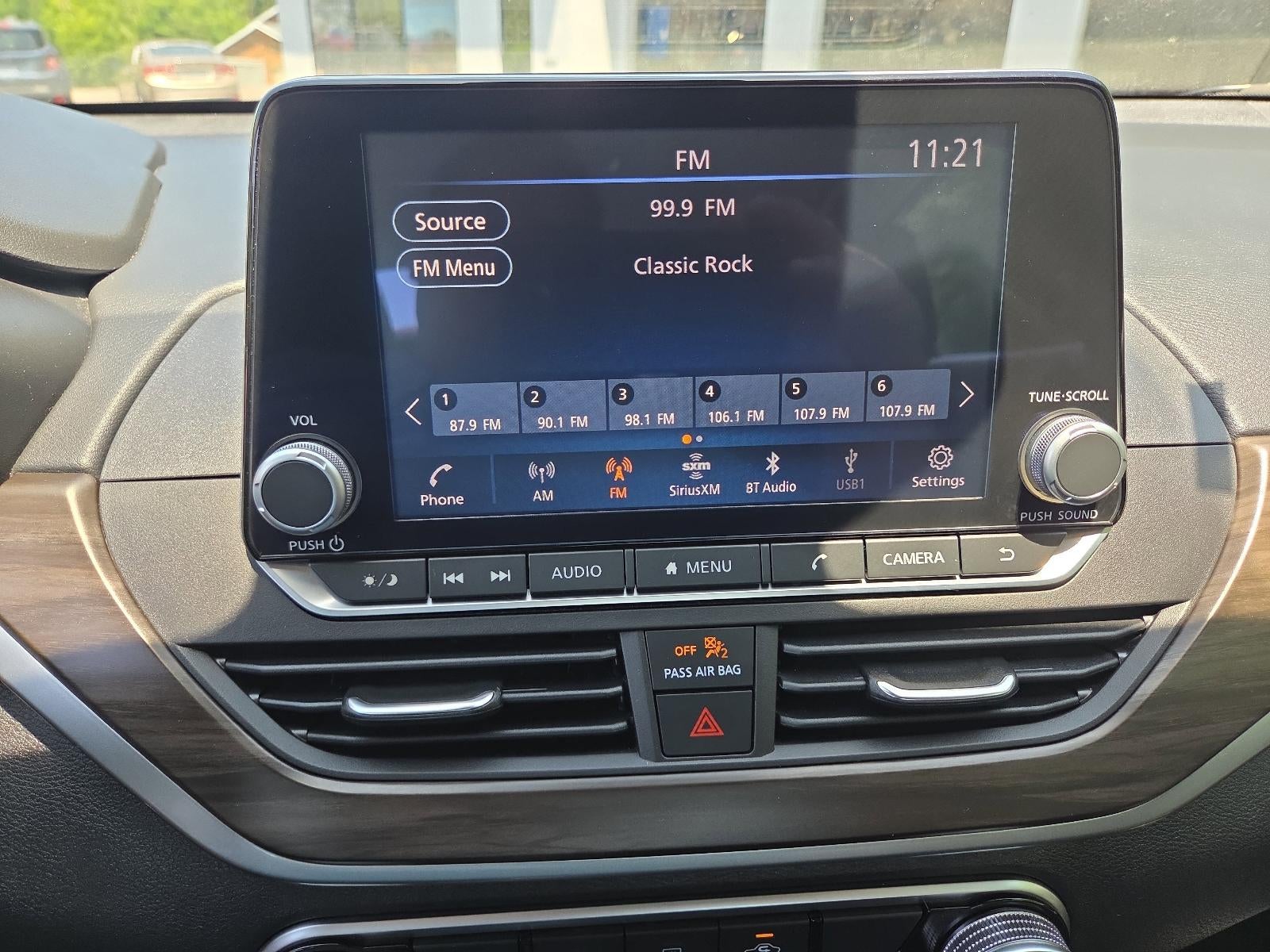 2023 Nissan Altima 2.5 SV Sedan