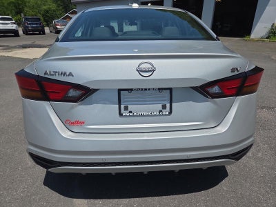 2023 Nissan Altima 2.5 SV Sedan