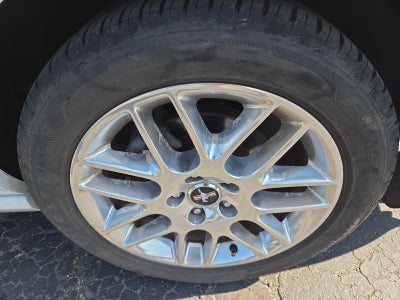 2014 Ford Mustang 2dr Cpe V6