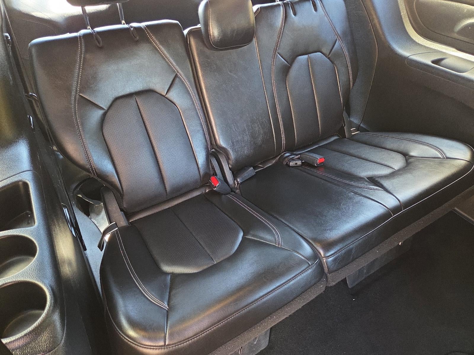 2025 Chrysler Pacifica Select FWD