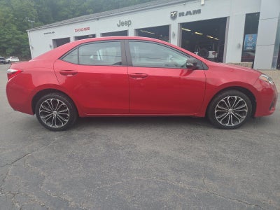 2015 Toyota Corolla 4dr Sdn CVT Auto S (SE)