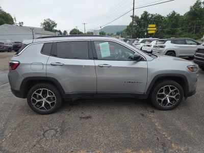 2024 Jeep Compass Latitude 4x4