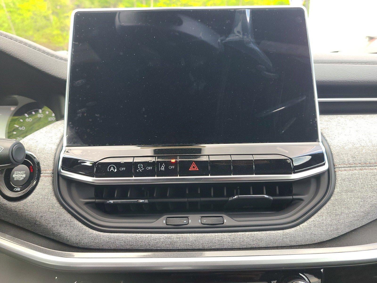 2024 Jeep Compass Latitude Lux 4x4