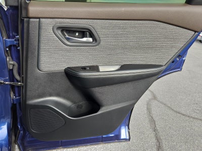 2023 Nissan Rogue AWD SV