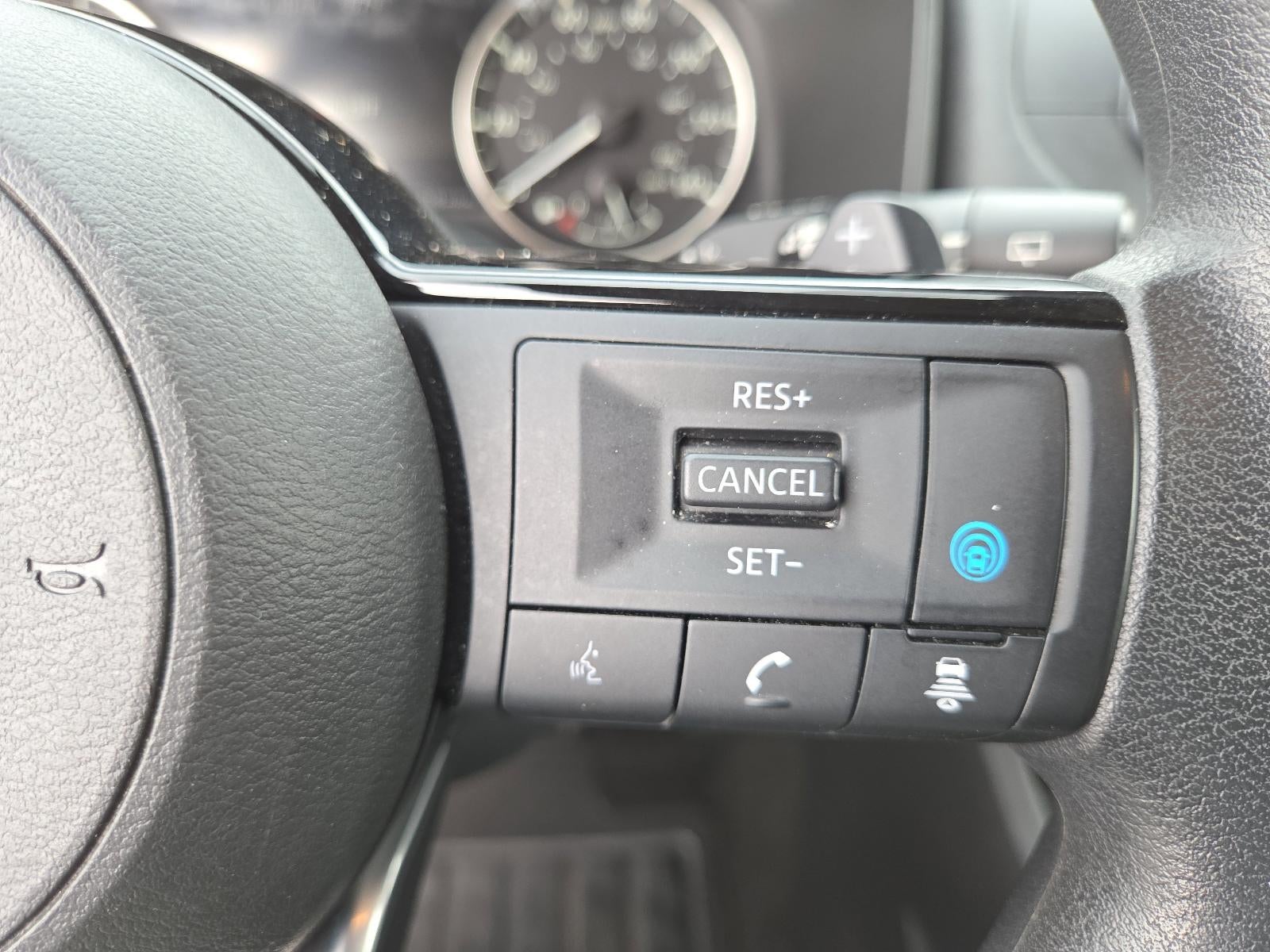 2023 Nissan Rogue AWD SV