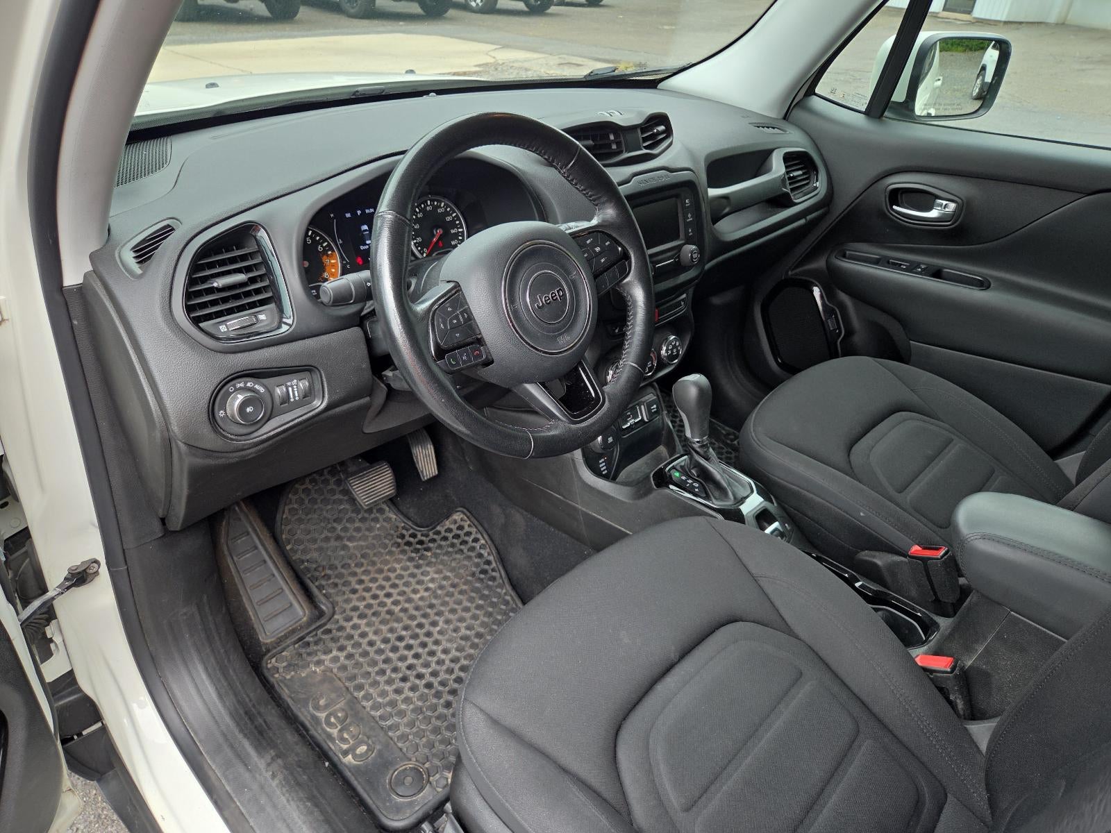 2017 Jeep Renegade Altitude 4x4