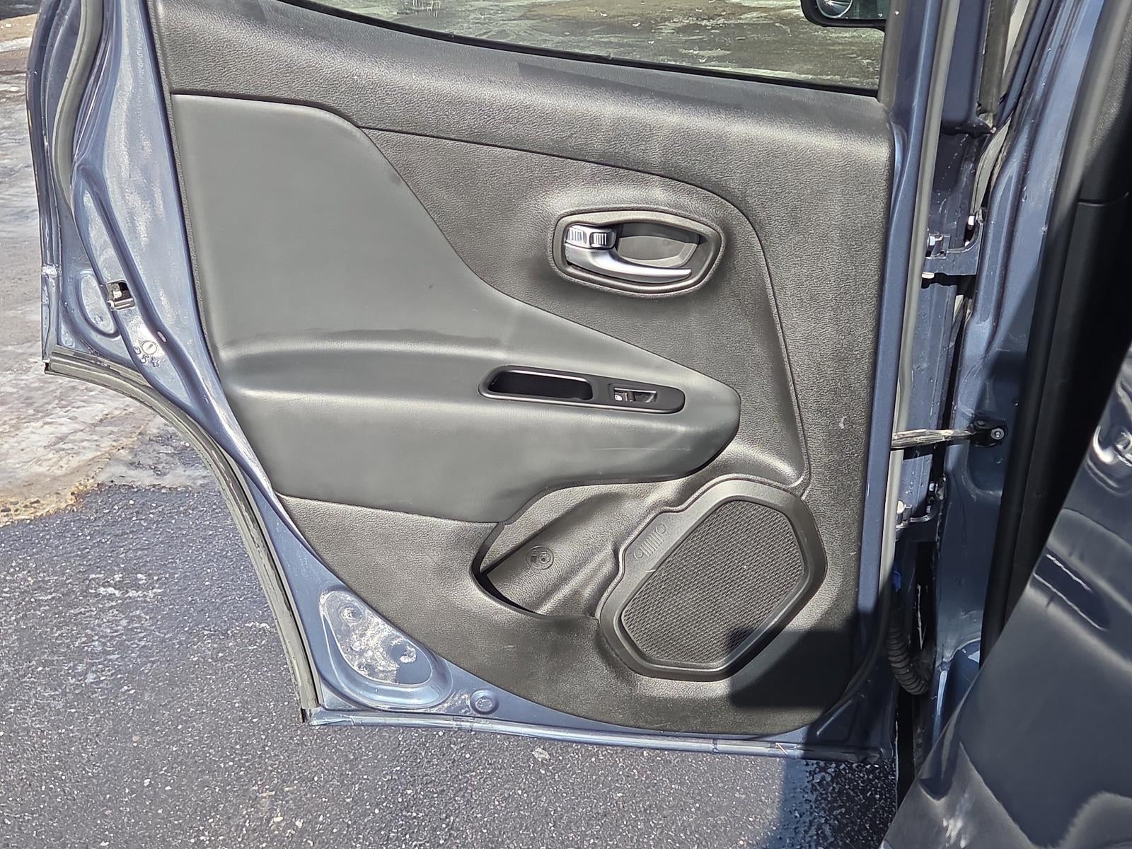 2022 Jeep Renegade Altitude 4x4