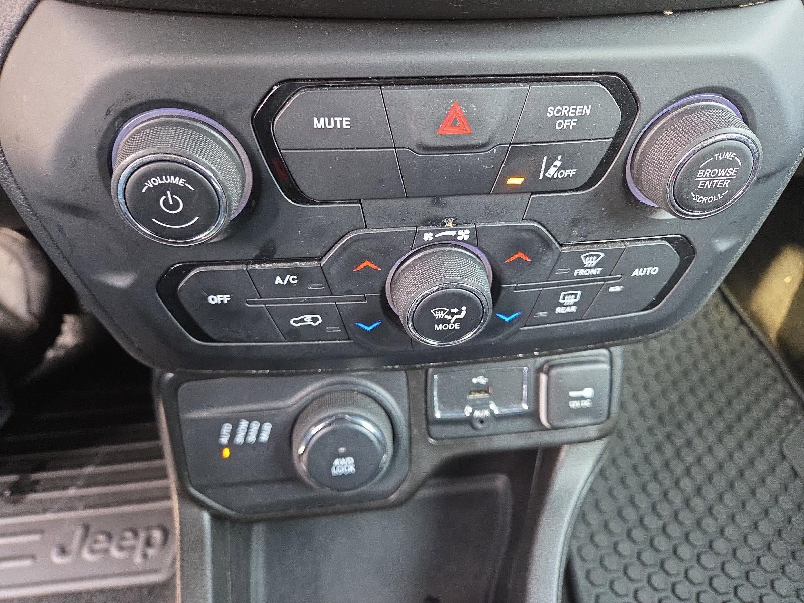 2022 Jeep Renegade Altitude 4x4