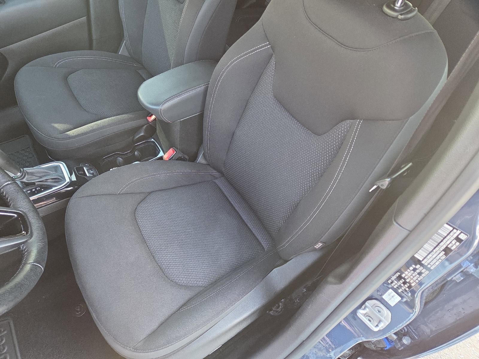 2022 Jeep Renegade Altitude 4x4