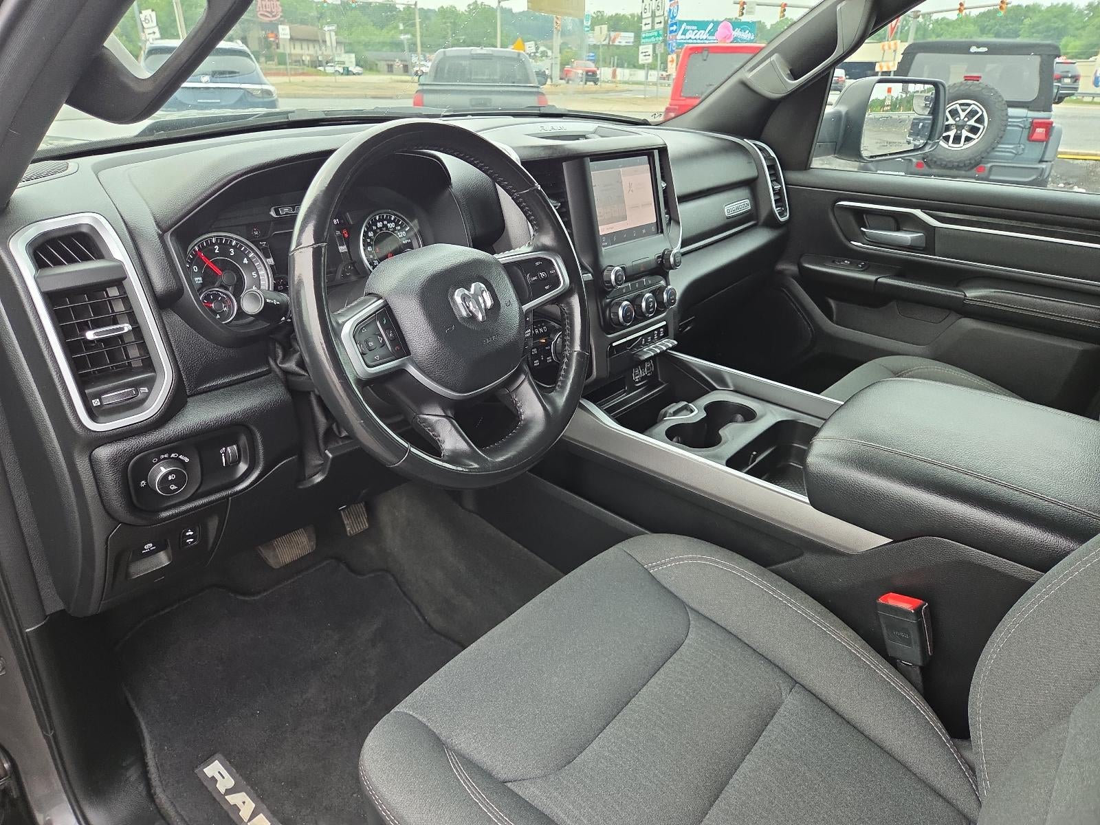 2022 RAM 1500 Big Horn 4x4 Quad Cab 6'4" Box