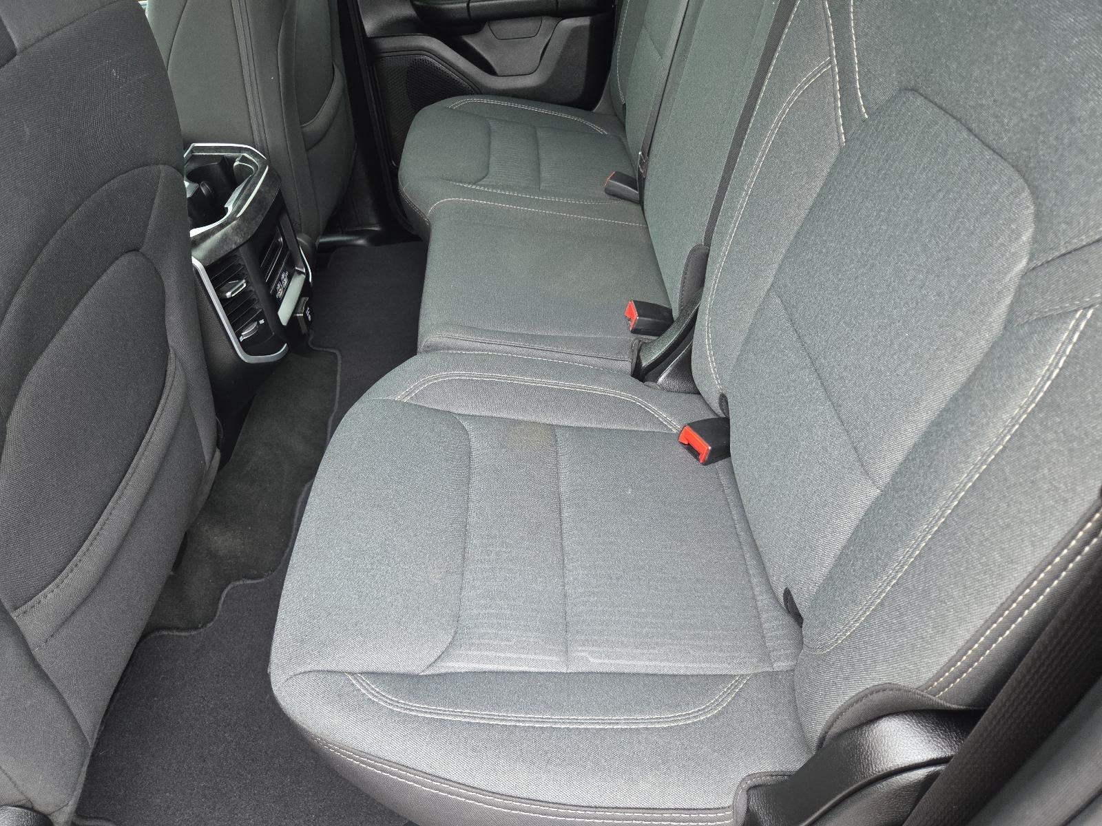 2022 RAM 1500 Big Horn 4x4 Quad Cab 6'4" Box