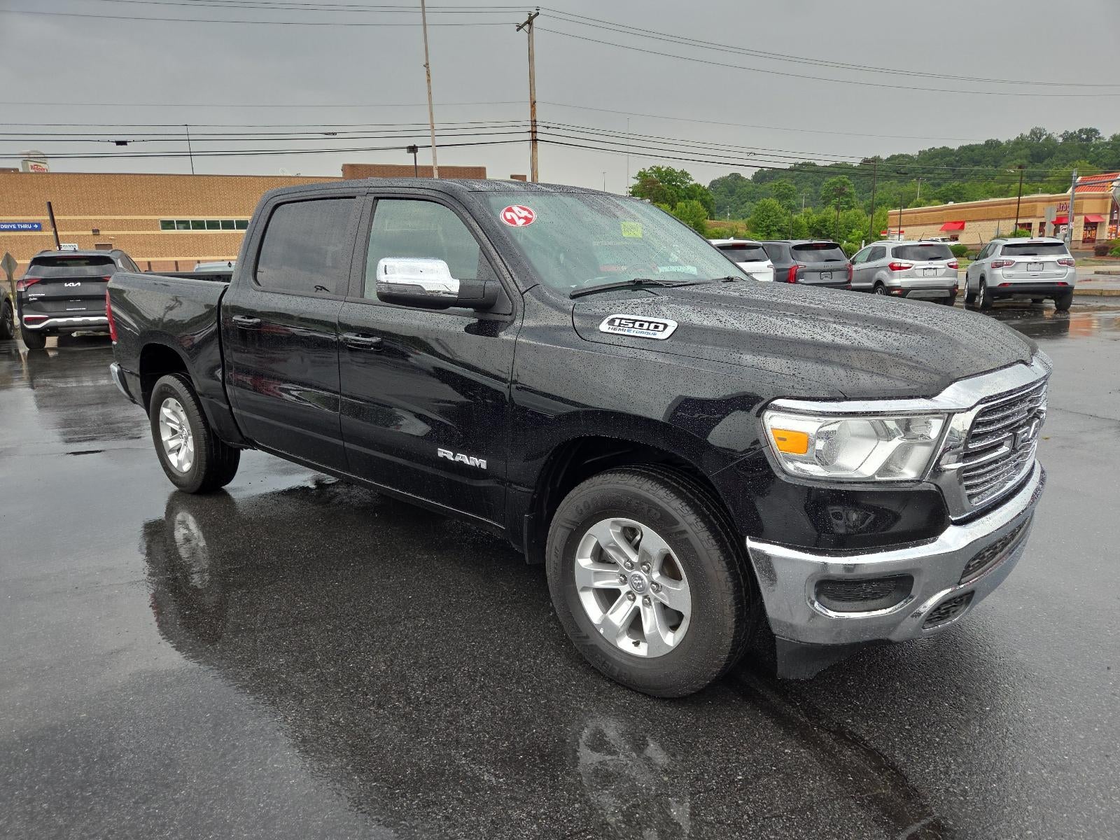 2024 RAM 1500 Laramie 4x4 Crew Cab 5'7" Box