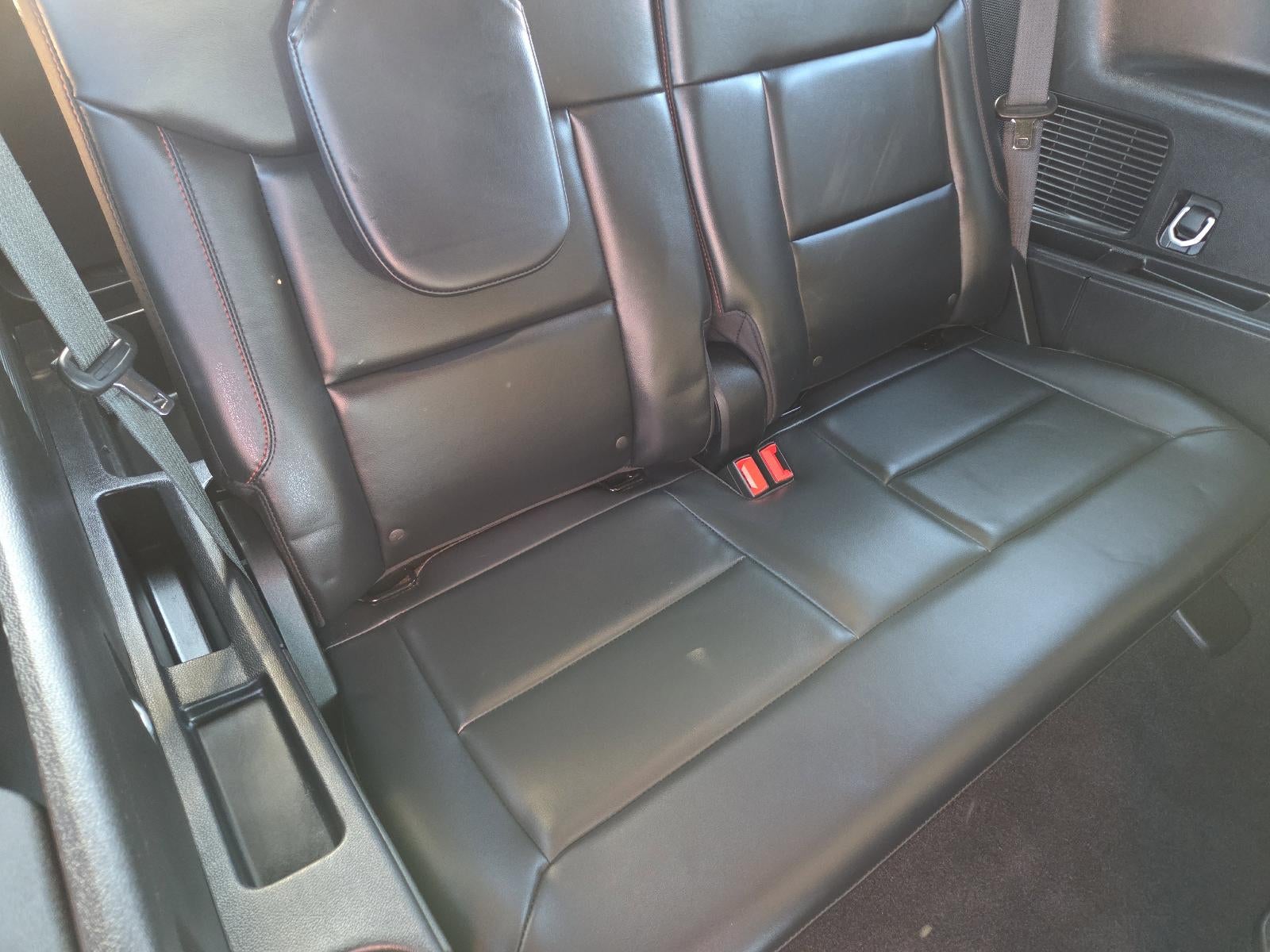 2025 Ford Explorer ST-Line 4WD