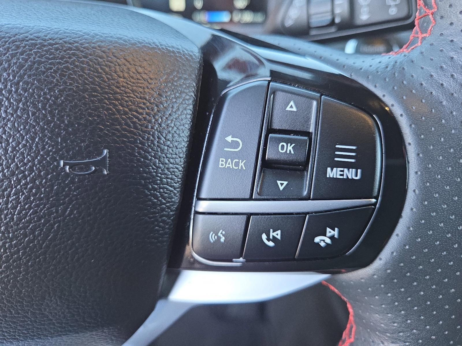 2025 Ford Explorer ST-Line 4WD