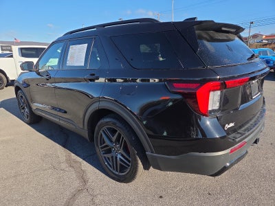 2025 Ford Explorer ST-Line 4WD