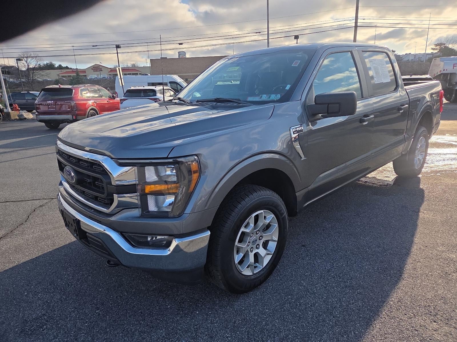 2023 Ford F-150 XLT 4WD SuperCrew 5.5' Box