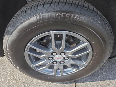 2025 GMC Acadia AWD Elevation