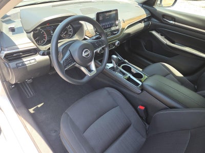 2023 Nissan Altima 2.5 SV Sedan