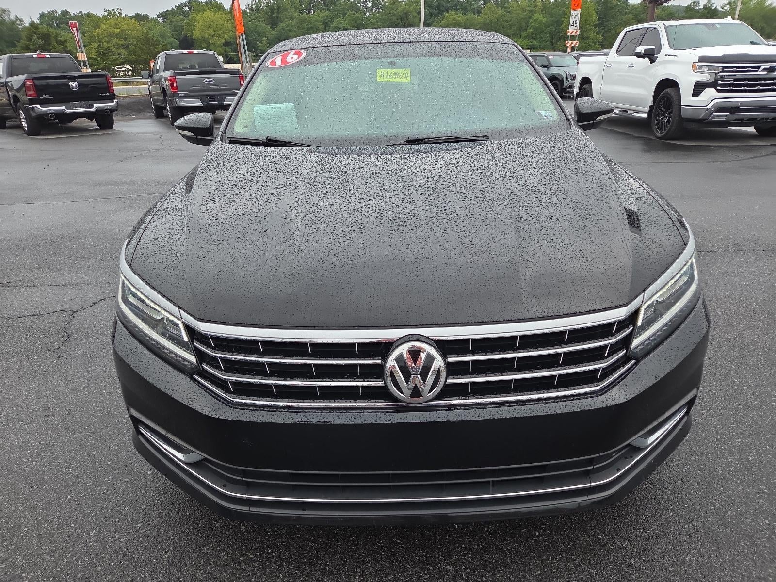 2016 Volkswagen Passat 4dr Sdn 1.8T Auto SE PZEV