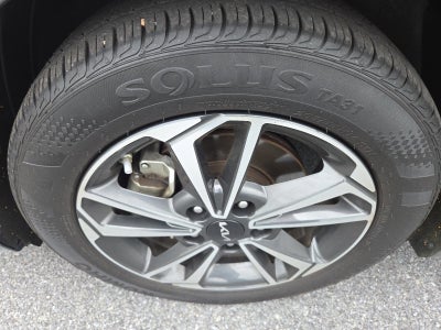 2023 Kia Forte LXS IVT