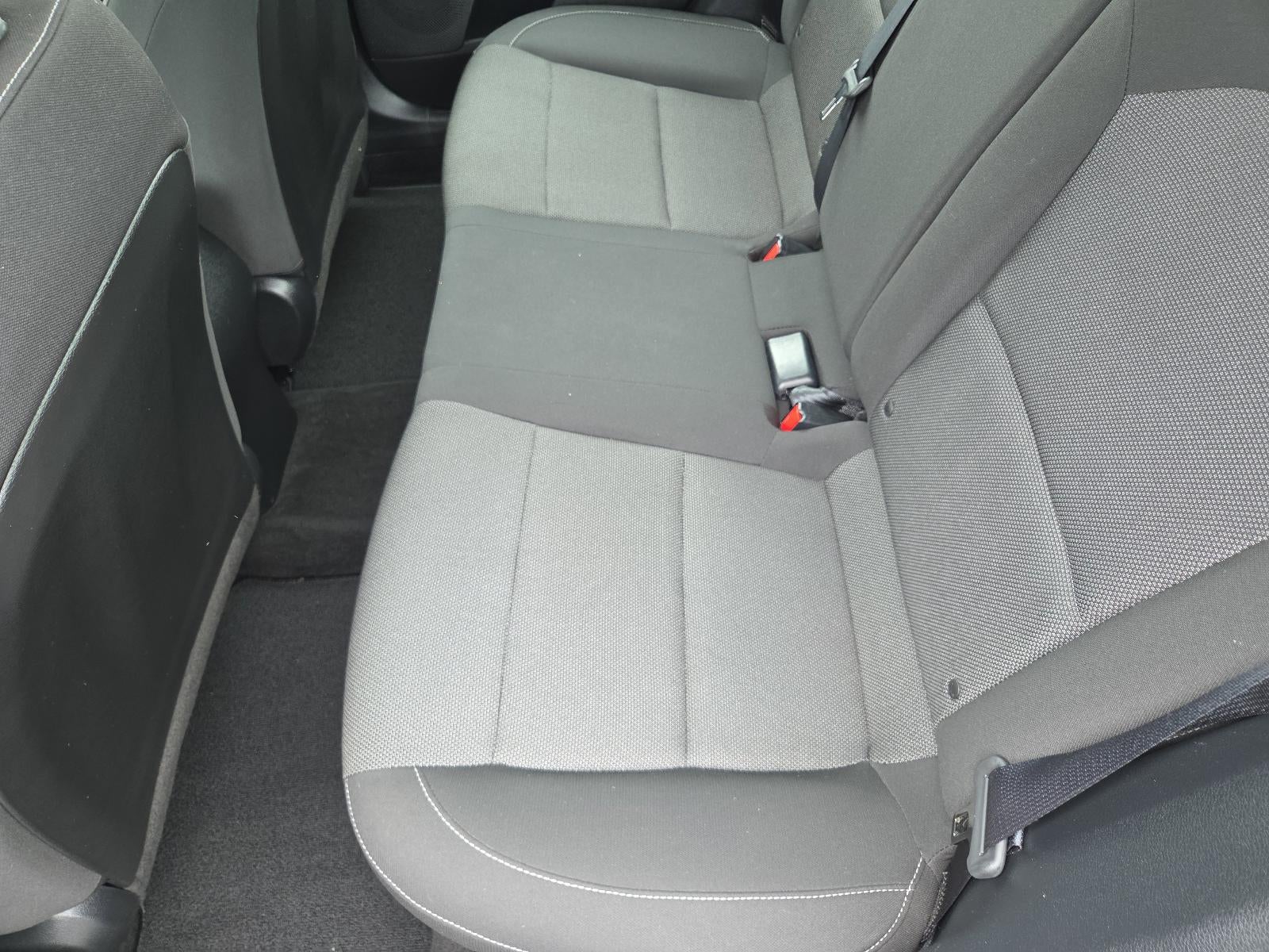 2023 Kia Forte LXS IVT