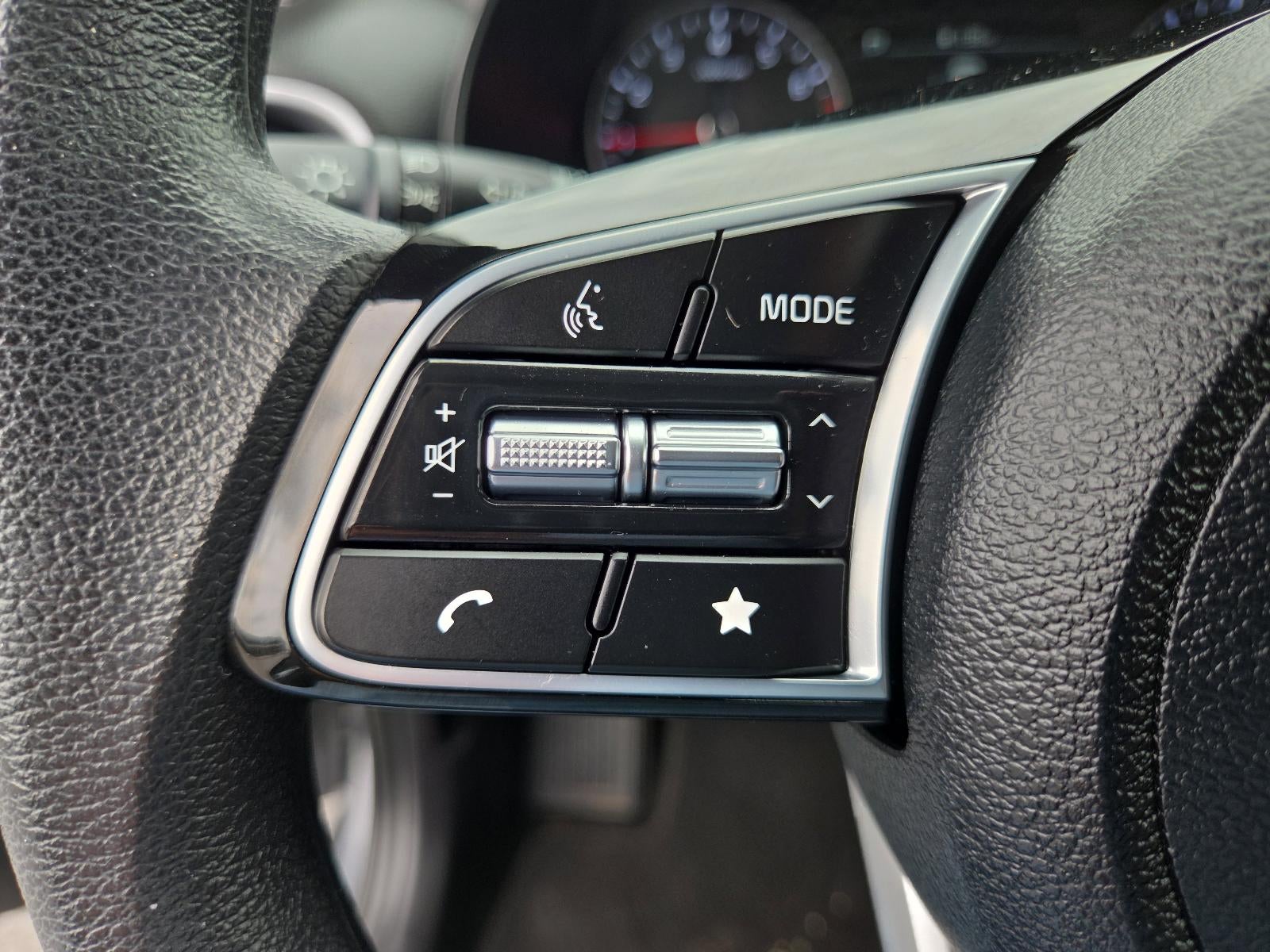 2023 Kia Forte LXS IVT