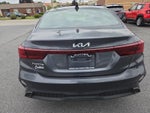 2023 Kia Forte LXS IVT
