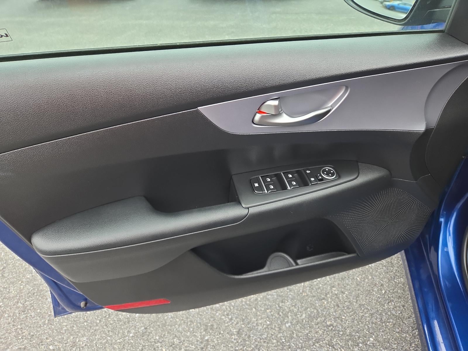 2022 Kia Forte FE IVT