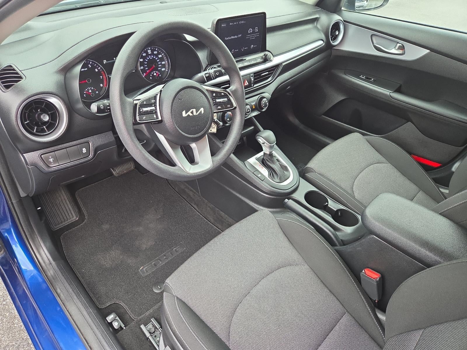 2022 Kia Forte FE IVT