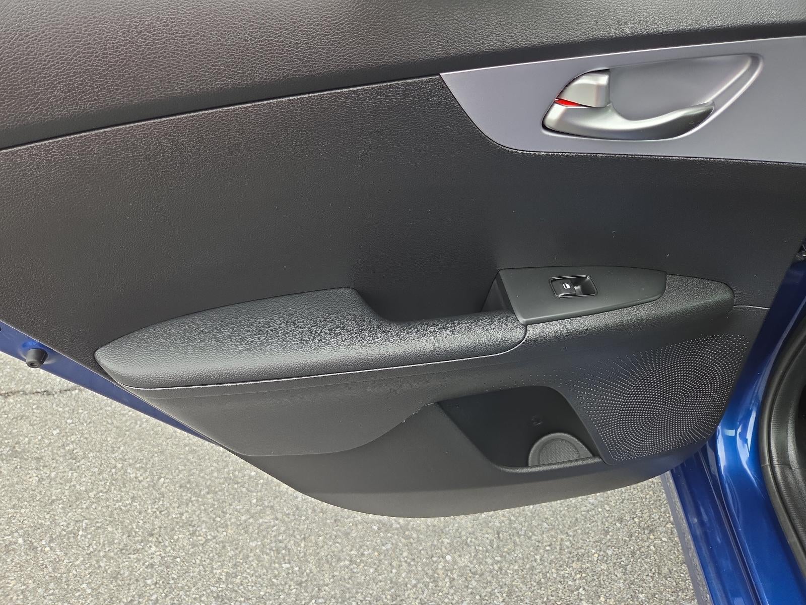 2022 Kia Forte FE IVT