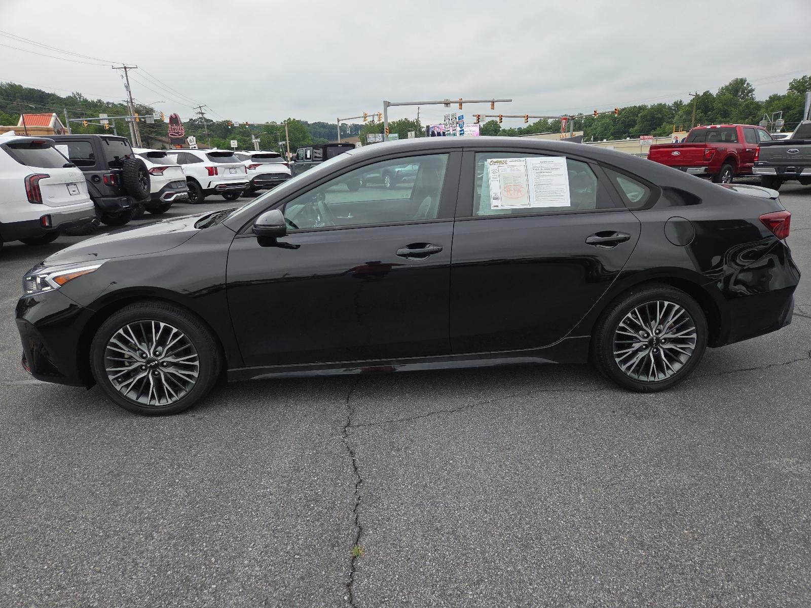 2023 Kia Forte GT-Line IVT