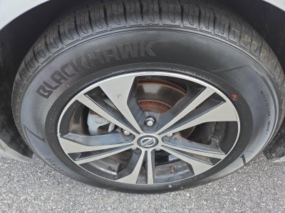 2023 Nissan Sentra SV CVT