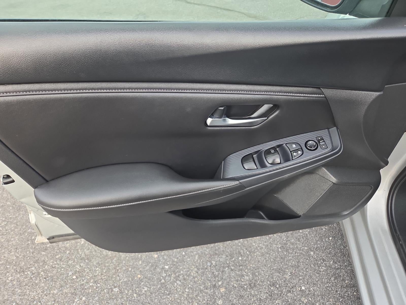 2023 Nissan Sentra SV CVT