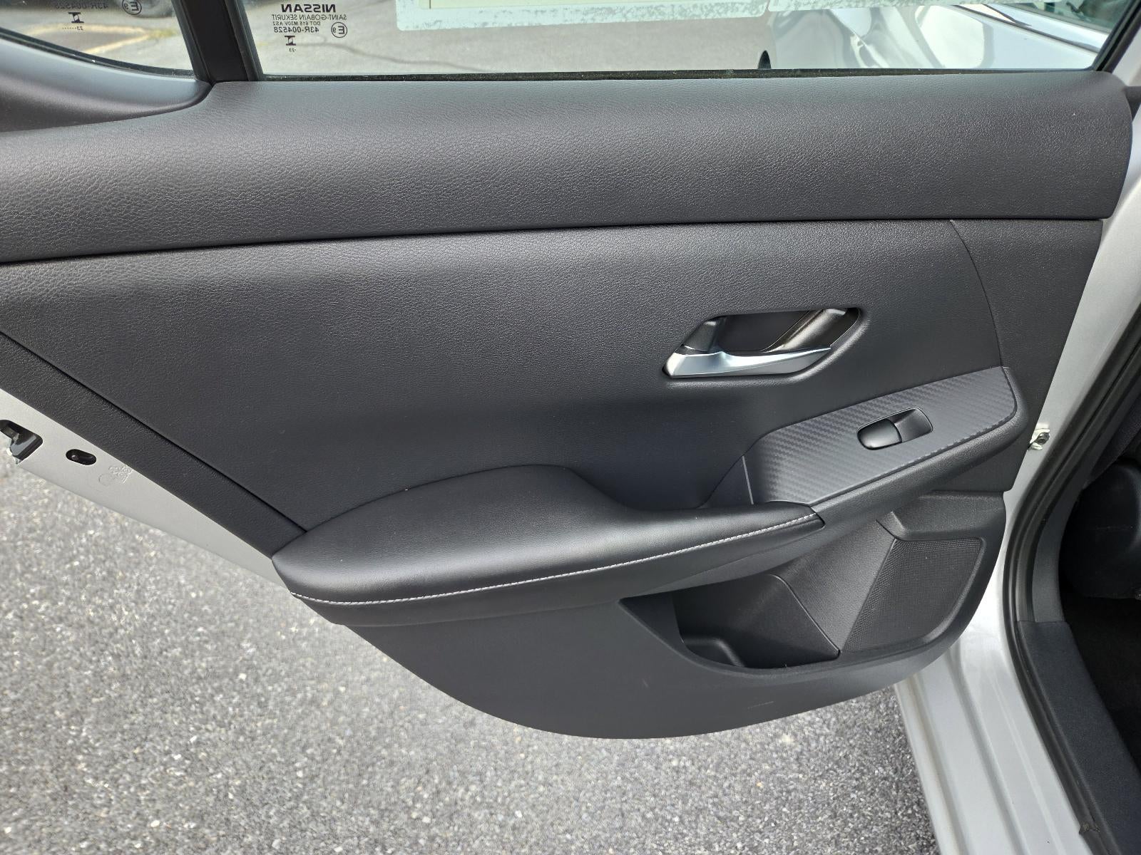 2023 Nissan Sentra SV CVT