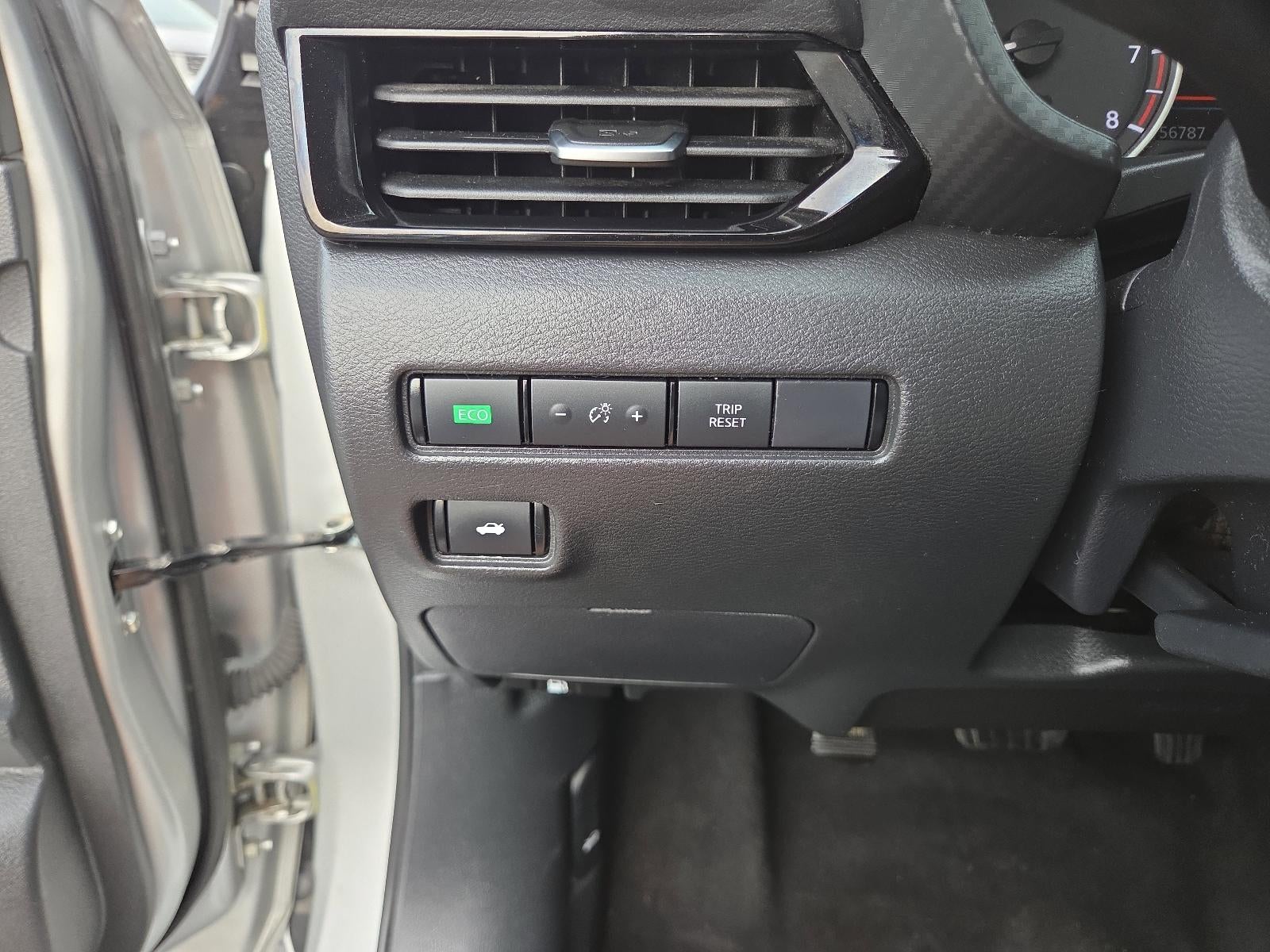 2023 Nissan Sentra SV CVT