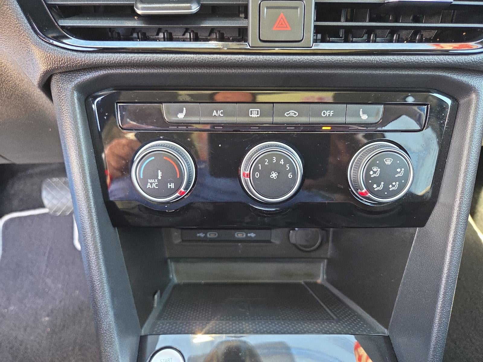 2023 Volkswagen Taos SE 4MOTION *Ltd Avail*