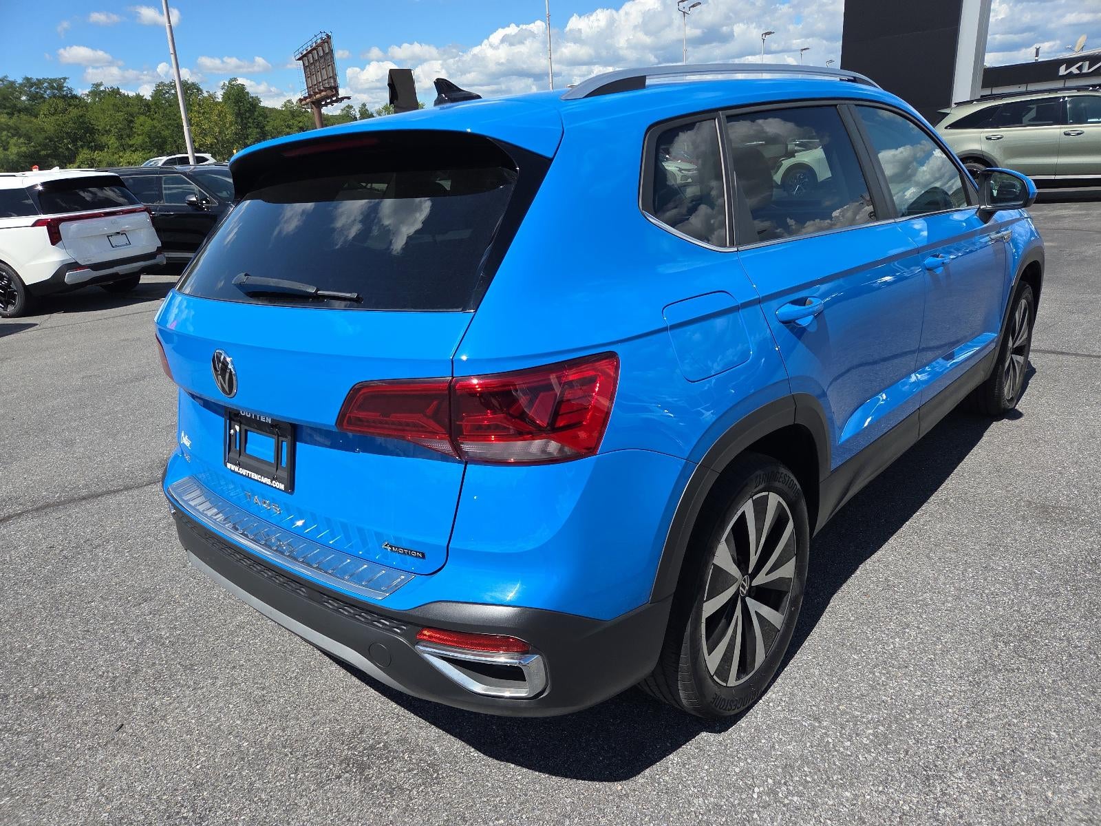 2023 Volkswagen Taos SE 4MOTION *Ltd Avail*