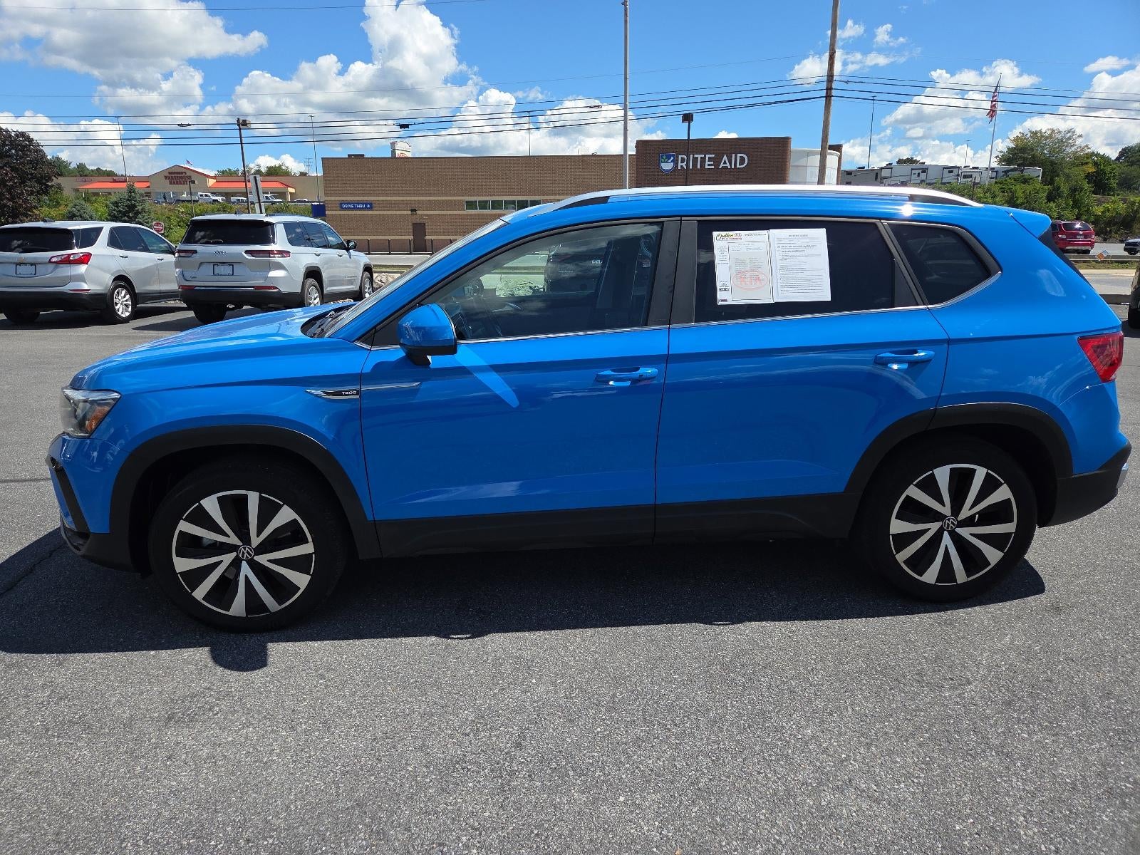 2023 Volkswagen Taos SE 4MOTION *Ltd Avail*