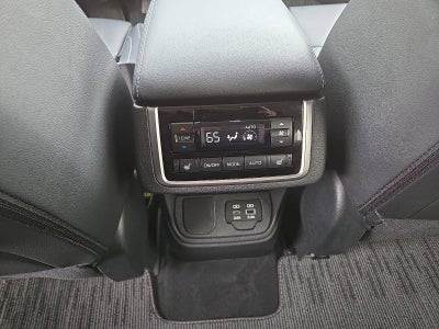 2023 Subaru Ascent Limited 8-Passenger