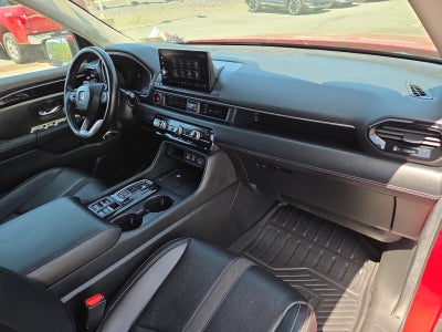 2023 Honda Pilot EX-L 8 Passenger AWD