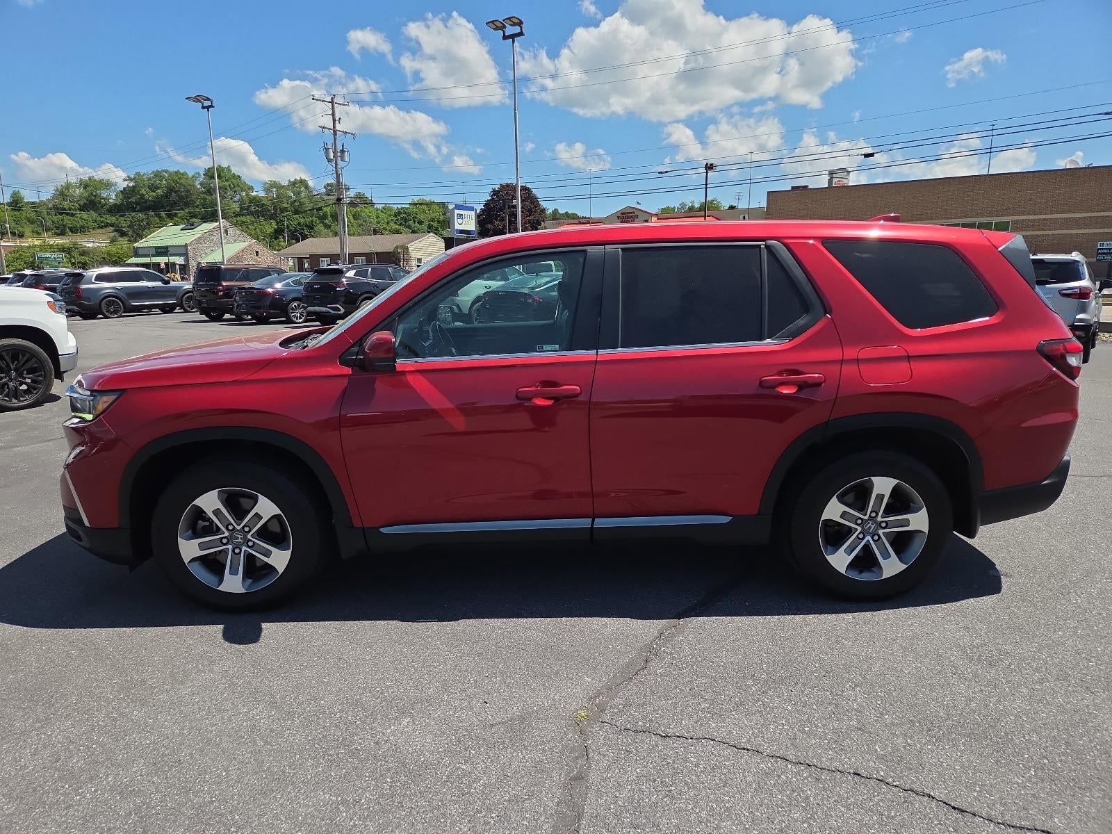 2023 Honda Pilot EX-L 8 Passenger AWD